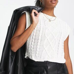 Missguided Petite knitted cable detail crop vest in white Small